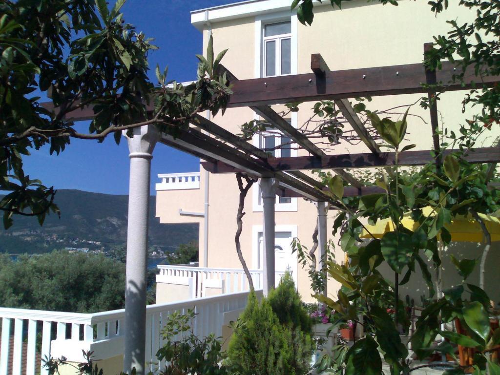 Villa Tenzera 헤르섹 외부 사진