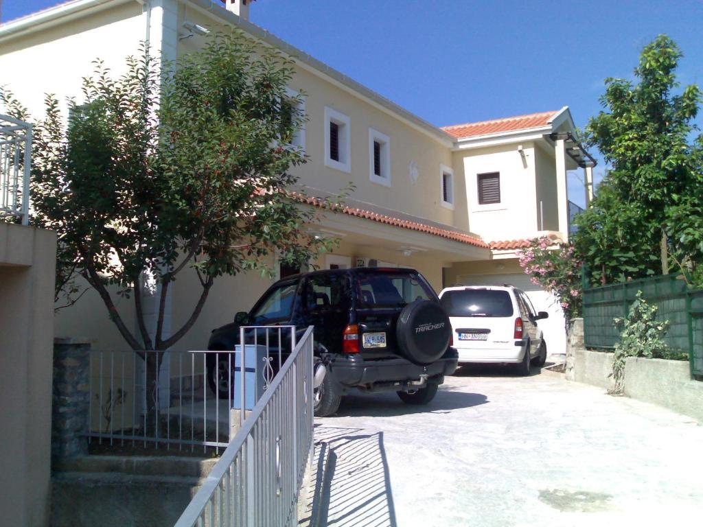 Villa Tenzera 헤르섹 외부 사진