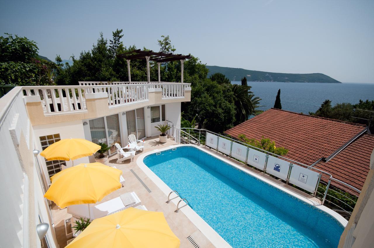 Villa Tenzera 헤르섹 외부 사진
